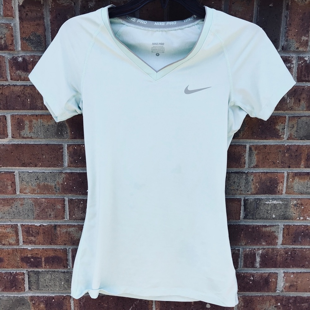 Nike Pro Slim Fit Top